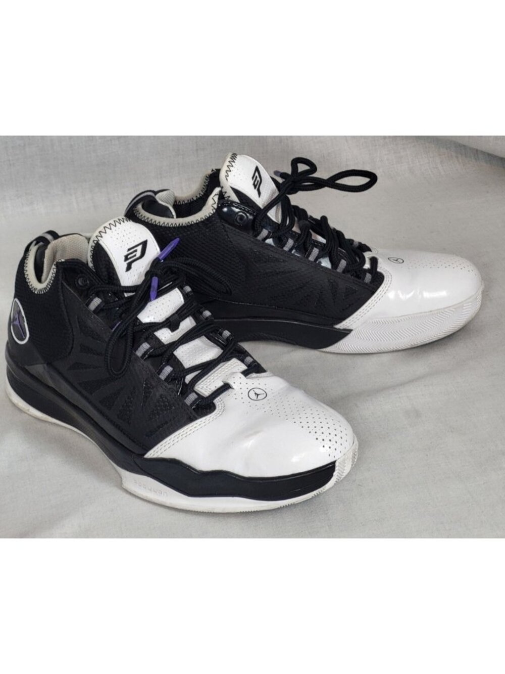 Nike Air Jordan CP3.IV Basketball Shoes Men's 9.5 Black White Purple Accent